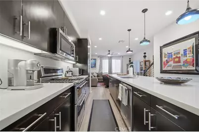 2471 S Tapestry, Anaheim, CA 92802 - Photo 12