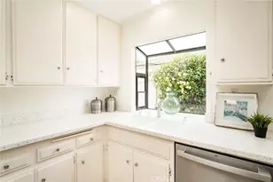 16381 Lakemont, Huntington Beach, CA 92647 - Photo 12