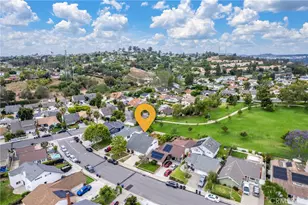 25491 McIntyre, Laguna Hills, CA 92653 - Photo 32
