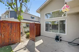 22166 Summit Hill Dr, Lake Forest, CA 92630 - Photo 48