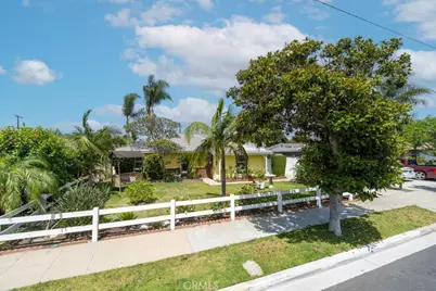 831 S Hampstead, Anaheim, CA 92802 - Photo 2