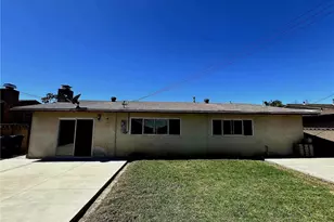 16842 Ross, Huntington Beach, CA 92647 - Photo 8