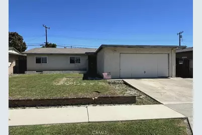 16842 Ross, Huntington Beach, CA 92647 - Photo 10
