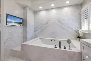 2401 Clay, Newport Beach, CA 92663 - Photo 12