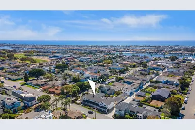 2401 Clay, Newport Beach, CA 92663 - Photo 38