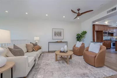 19261 Surfview, Huntington Beach, CA 92648 - Photo 14