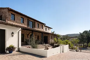 3002 Eminencia Del Sur, San Clemente, CA 92673 - Photo 4