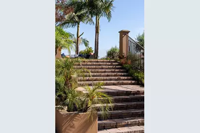 3002 Eminencia Del Sur, San Clemente, CA 92673 - Photo 6