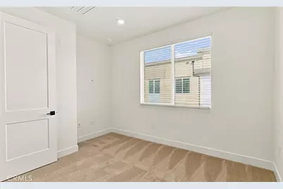 7256 Pointbreak Drive, Huntington Beach, CA 92647 - Photo 14