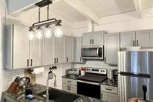 24 Tyrol Ln, Mammoth Lakes, CA 95346 - Photo 8