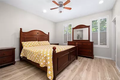 1413 Manchester Way, Tustin, CA 92782 - Photo 22