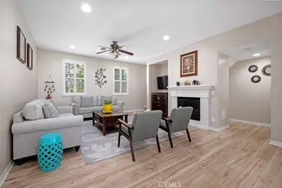 1413 Manchester Way, Tustin, CA 92782 - Photo 10
