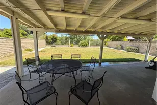 25420 Sheffield Ln, Saugus, CA 91350 - Photo 20