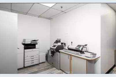 1600 E 4th, Santa Ana, CA 92701 - Photo 8