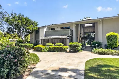 8633 Portola Court #18F, Huntington Beach, CA 92646 - Photo 2