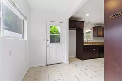 18166 Keswick Street, Reseda, CA 91335 - Photo 10