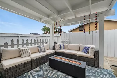 20852 Lancelot Lane, Huntington Beach, CA 92646 - Photo 6