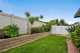 20852 Lancelot Ln, Huntington Beach, CA 92646 - Photo 18