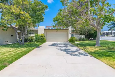 411 Champlain Dr, Claremont, CA 91711 - Photo 2