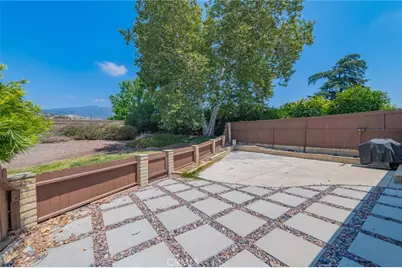 411 Champlain Dr, Claremont, CA 91711 - Photo 26