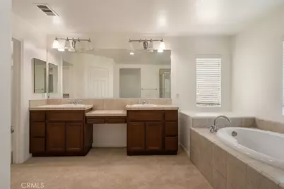 25574 Hyacinth Street, Corona, CA 92883 - Photo 26