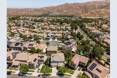25574 Hyacinth Street, Corona, CA 92883 - Photo 40