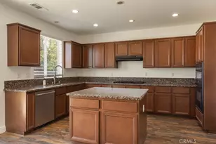 25574 Hyacinth St, Corona, CA 92883 - Photo 8