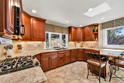 22192 Tama, Lake Forest, CA 92630 - Photo 10
