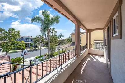7 Bayleaf Ln, Irvine, CA 92620 - Photo 32
