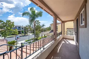 7 Bayleaf Ln, Irvine, CA 92620 - Photo 32