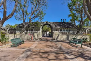 7 Bayleaf Ln, Irvine, CA 92620 - Photo 60