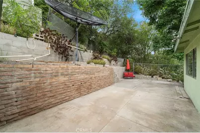 2677 Saxon, Los Angeles, CA 90065 - Photo 30
