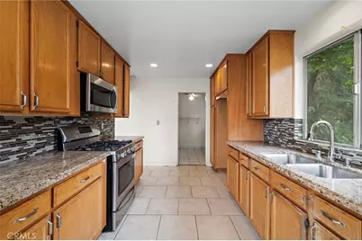 2677 Saxon, Los Angeles, CA 90065 - Photo 12