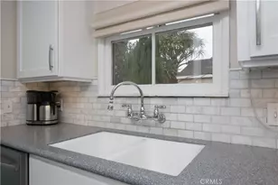 8136 Garden Grove, Reseda, CA 91335 - Photo 4