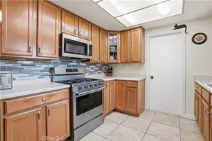 13931 La Jolla, Garden Grove, CA 92844 - Photo 20