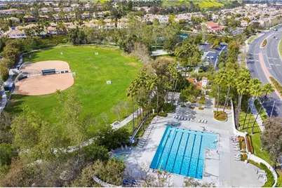 69 Fuente, Rancho Santa Margarita, CA 92688 - Photo 50