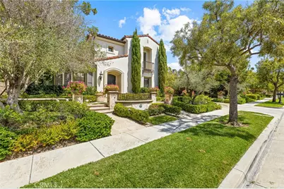 28 Blue Summit, Irvine, CA 92603 - Photo 6