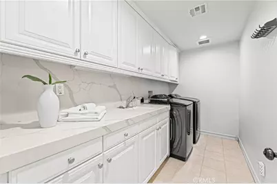 28 Blue Summit, Irvine, CA 92603 - Photo 30