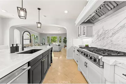 28 Blue Summit, Irvine, CA 92603 - Photo 22