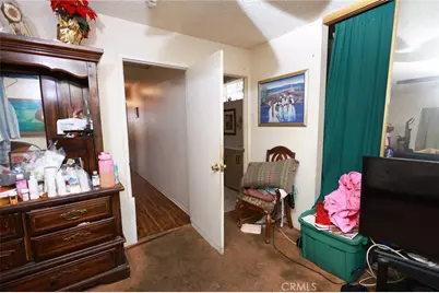 10323 Hickory, Los Angeles, CA 90002 - Photo 18