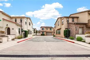 1856 Harvest Cir, Tustin, CA 92780 - Photo 32