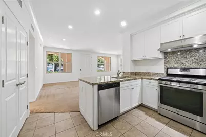 107 Mayfair, Irvine, CA 92620 - Photo 14
