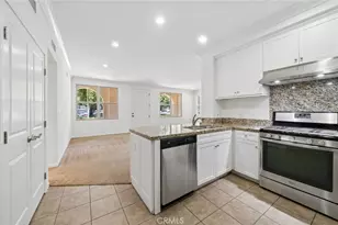 107 Mayfair, Irvine, CA 92620 - Photo 14