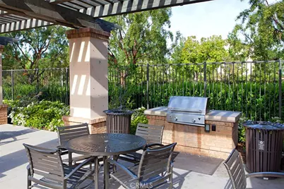 107 Mayfair, Irvine, CA 92620 - Photo 30