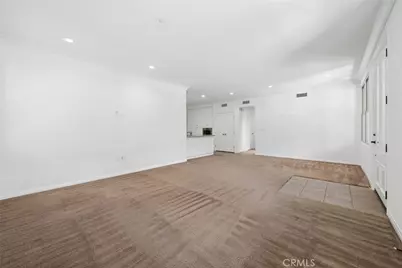107 Mayfair, Irvine, CA 92620 - Photo 8