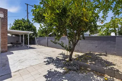 1015 N Modena Place, Anaheim, CA 92801 - Photo 18