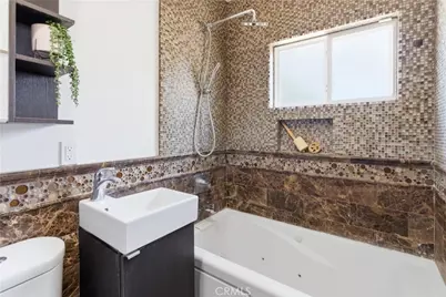 1015 N Modena Place, Anaheim, CA 92801 - Photo 26
