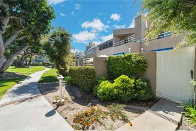 3262 Sparkler, Huntington Beach, CA 92649 - Photo 36