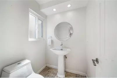 3262 Sparkler, Huntington Beach, CA 92649 - Photo 12