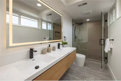 3834 Mistral, Huntington Beach, CA 92649 - Photo 12